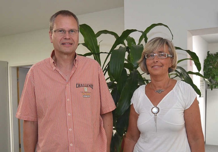 Die Ansprechpartner im Versicherungsamt: Gerhard Kühn und Ingeborg Buchert